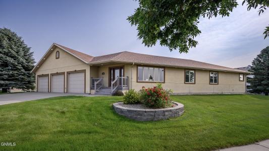 2781 Promontory Drive, Bismarck, Dakota Del Norte 58503, Estados Unidos