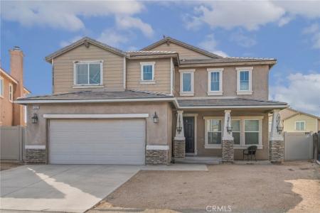 13222 Placentia, Hesperia, California 92344, USA