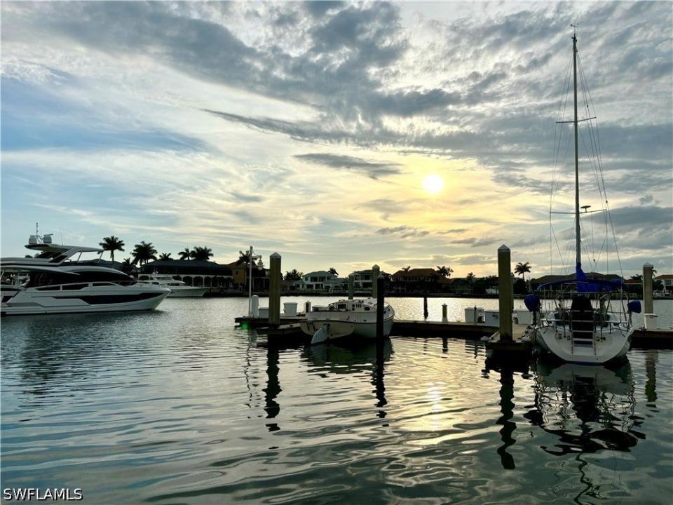 750 N Collier Boulevard, Marco Island, Florida 34145, Estados Unidos