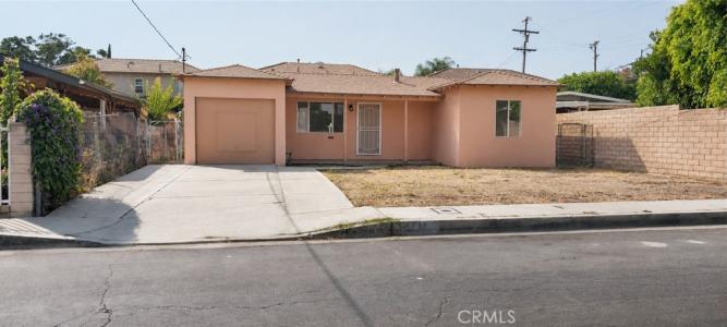 14711 Oro Grande, Sylmar, California 91342, USA