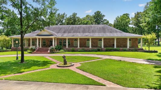 3669 Fountainbleau Road, Keithville, Louisiana 71047, USA