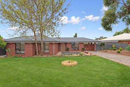 46 Tareena Street, Craigmore, SA 5114, Australia