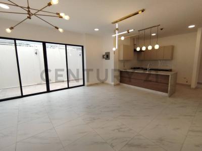 Km 2.5 Vía Samborondón, Urbanización Riverside SN, Guayaquil, Guayas 00001, 厄瓜多尔