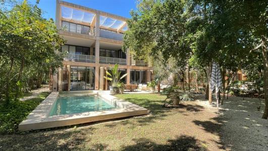 Corasol, Palm Villas Fase 3, lote 30,, Solidaridad / Riviera Maya, Quintana Roo 77710, Mexique