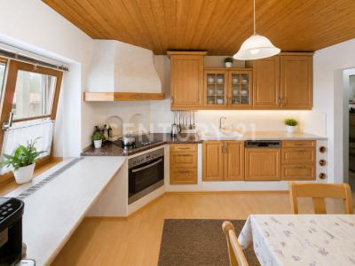 Traunreut, Bayern 83301, Đức