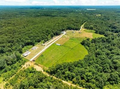 137-140 SUGAR CREEK Road, Carriere, Mississippi 39426, USA