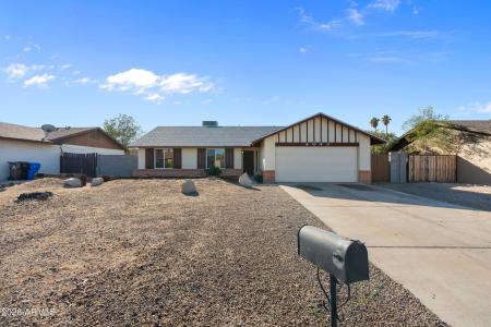 4043 W SWEETWATER Avenue, Phoenix, Arizona 85029, USA