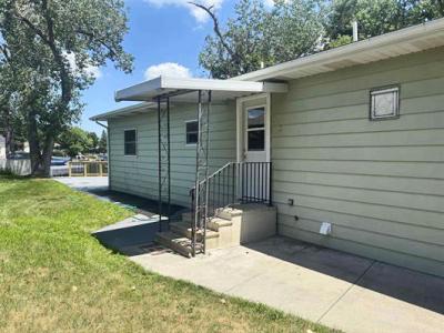 52 Lakewood Drive, Columbus, Nebraska 68601, USA
