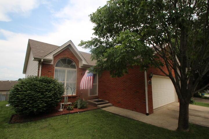 109 Yorkshire Dr, Lawrenceburg, Kentucky 40342, USA