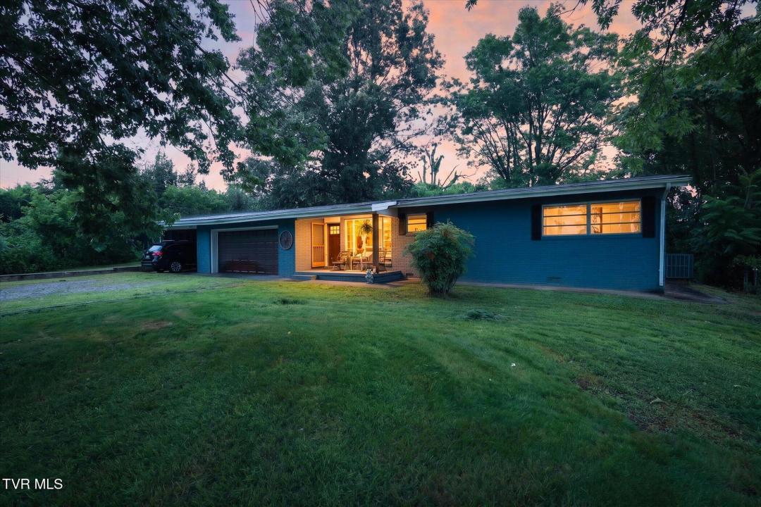 130 Skyhigh Drive, Newport, Tennessee 37821, Stati Uniti
