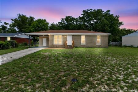 5706 Demarest Court, Fayetteville, شمال كارولينا 28311, الولايات المتحدة