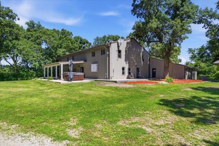 16032 Pleasant Valley Road, Story City, Iowa 50248, USA