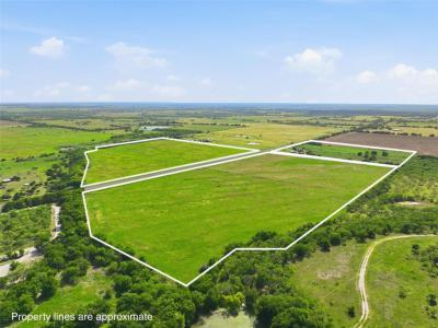 4554 Eddy Gatesville, Moody, Texas 76557, USA