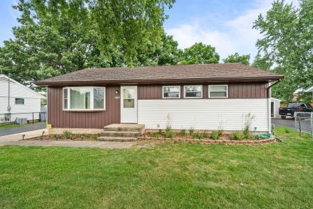 1006 Copper Drive, Machesney Park, Illinois 61115, États-Unis