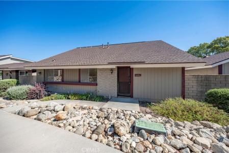 1686 Carmel Circle E, Upland, Californie 91784, États-Unis