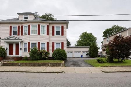 27 Elder Street, Pawtucket, Rhode Island 02860, Estados Unidos