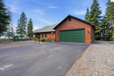 125 Cottage Ln, Bonners Ferry, Idaho 83805, États-Unis