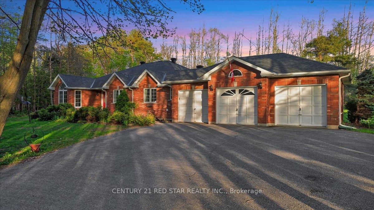 1775 LORETTA AVENUE, Severn, Ontario L3V 7W2, Canada