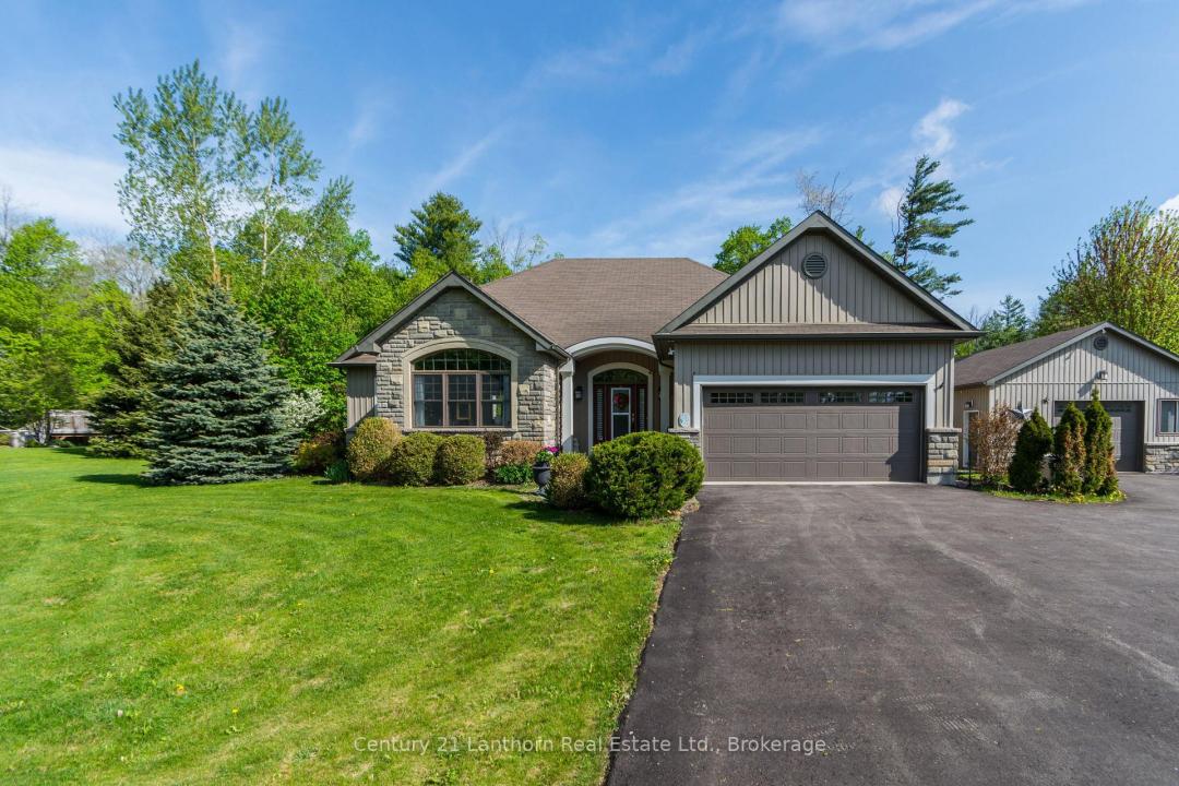 8 GRANDVIEW COURT, Quinte West, 安大略省 K0K 3E0, 加拿大