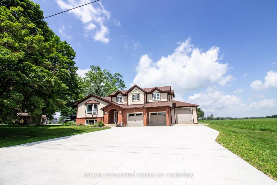 591 WELLINGTON STREET E, Wellington North, Ontario N0G 2L2, Kanada