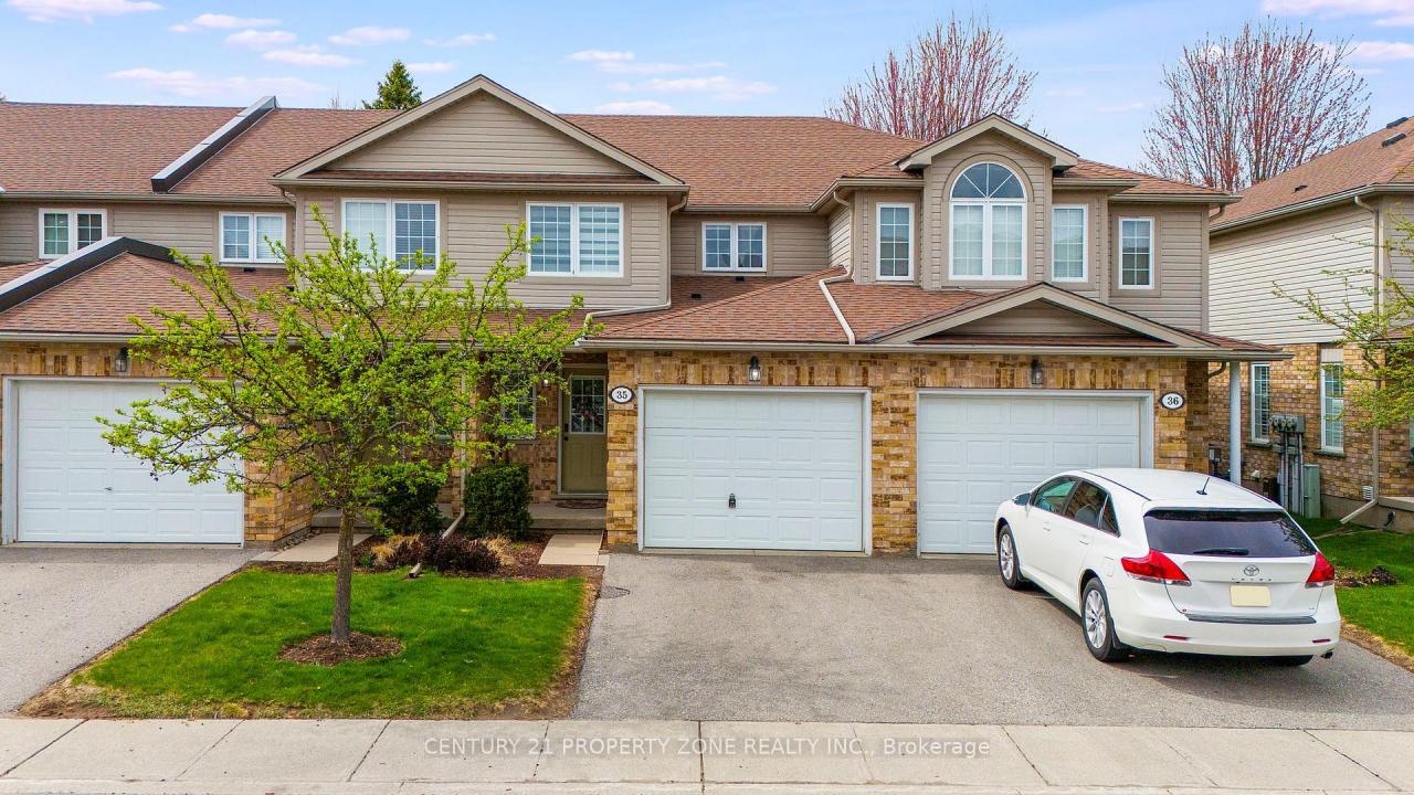 210 DAWN AVENUE, Guelph, אונטריו N1G 5L5, קנדה