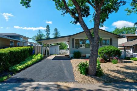 119 BOTHWELL CRESCENT, Regina, Saskatchewan S4R 5Y7, Canada