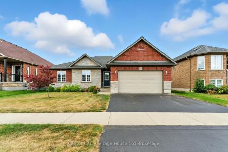 107 APPLEWOOD STREET, Blandford-Blenheim-, Ontario N0J 1S0, Kanada