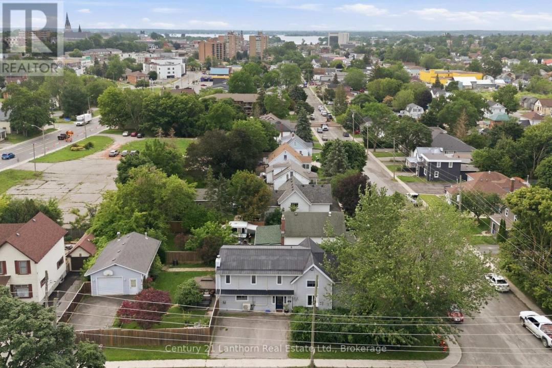 89 GORDON STREET, Belleville (belleville Ward), Ontario K8P 3E7, Canada