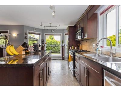 34654 DUNSMUIR COURT, Abbotsford, British Columbia V2S 6G4, Canada