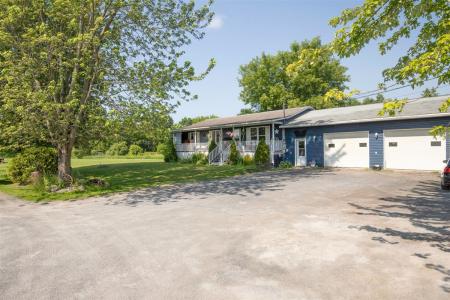 16  Rue Depot, Stanbridge East, 퀘벡주 J0J 2H0, 캐나다
