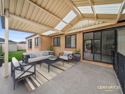 8 Blackburn Avenue, West Hoxton, NSW 2171, أستراليا 