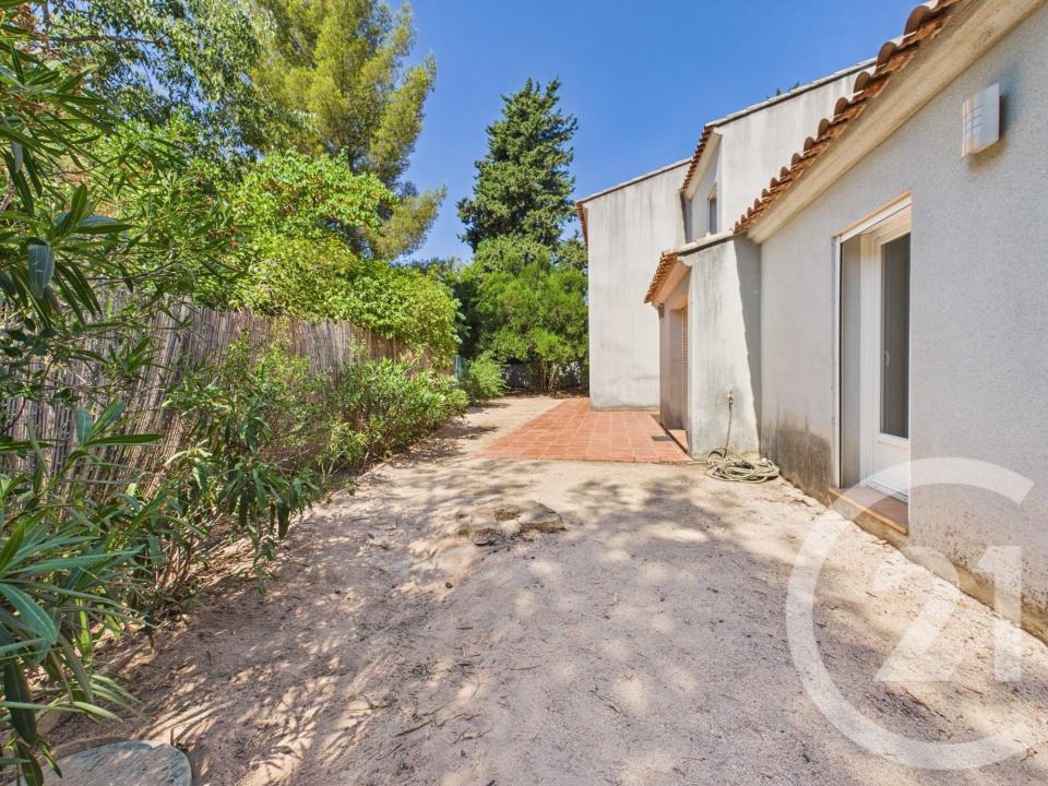 Toulon, Provence-Alpes-Côte D'Azur 83100, France