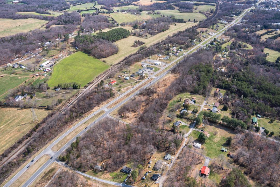 Tract 2 West Lynchburg Salem Turnpike, Bedford, Virginia 24523, Stati Uniti
