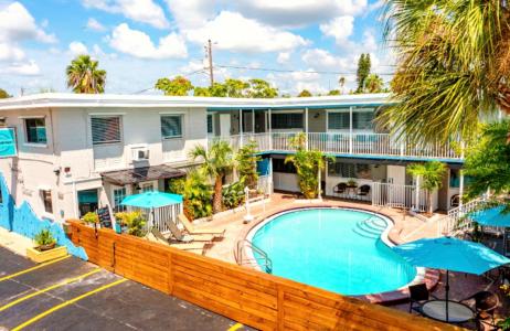11965 Gulf Blvd, Treasure Island, Flórida 33706, Estados Unidos