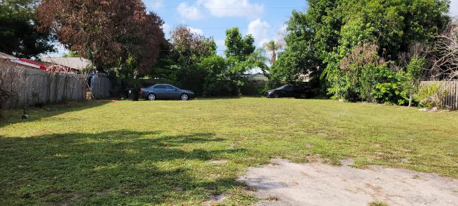 702 SW Colleen Ave, Port Saint Lucie, Florida 34983, USA