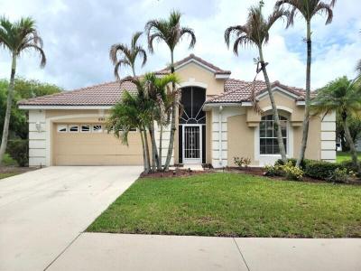 895 SW Lake Charles Circle, Port Saint Lucie, Floride 34986, États-Unis
