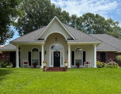 9834 E Chase Circle, Shreveport, Louisiana 71118, USA