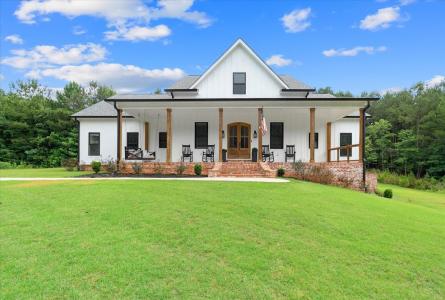 988 Boozer Road, Heflin, Alabama 36264, USA