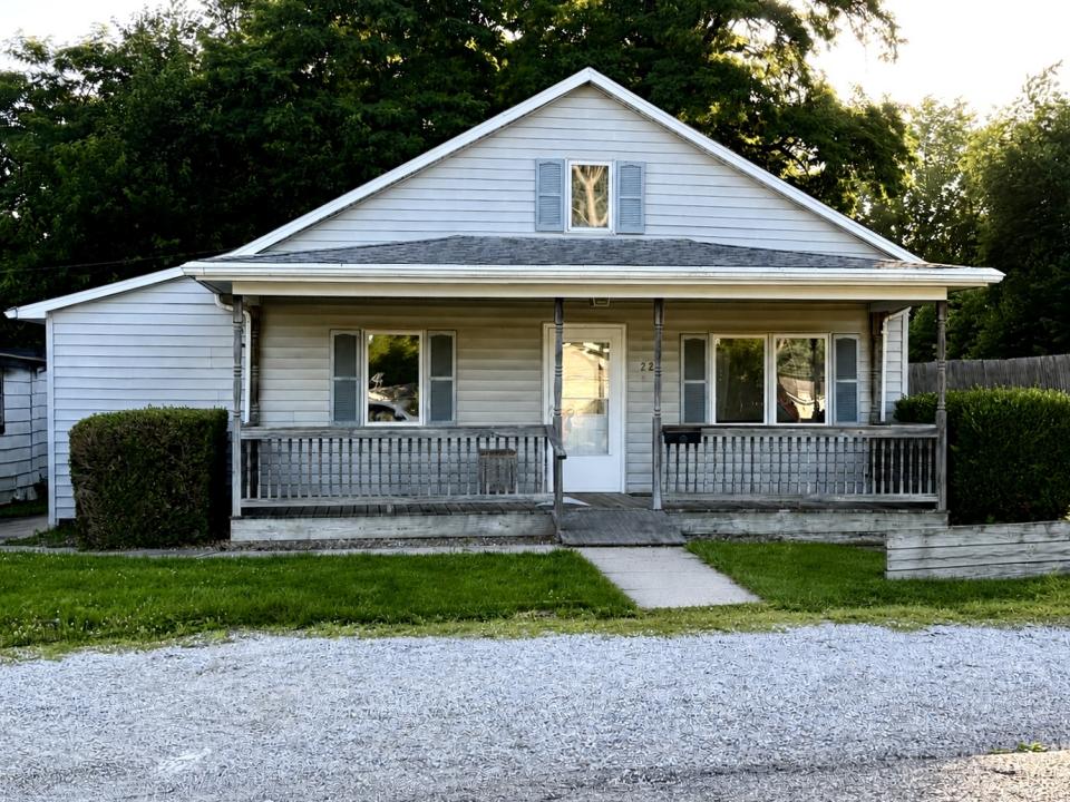 221 N George, Clinton, 伊利诺斯州 61727, 美国