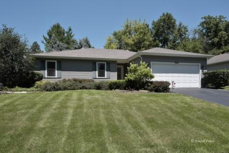 328 Panama Ave, Hampshire, Illinois 60140, Estados Unidos