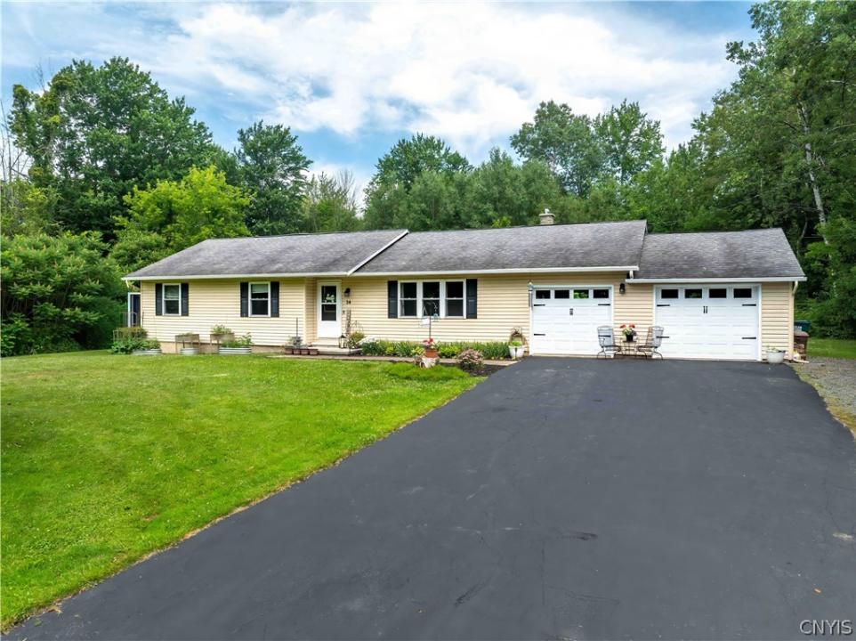 34 Hurlbut Road, Mexico, New York 13114