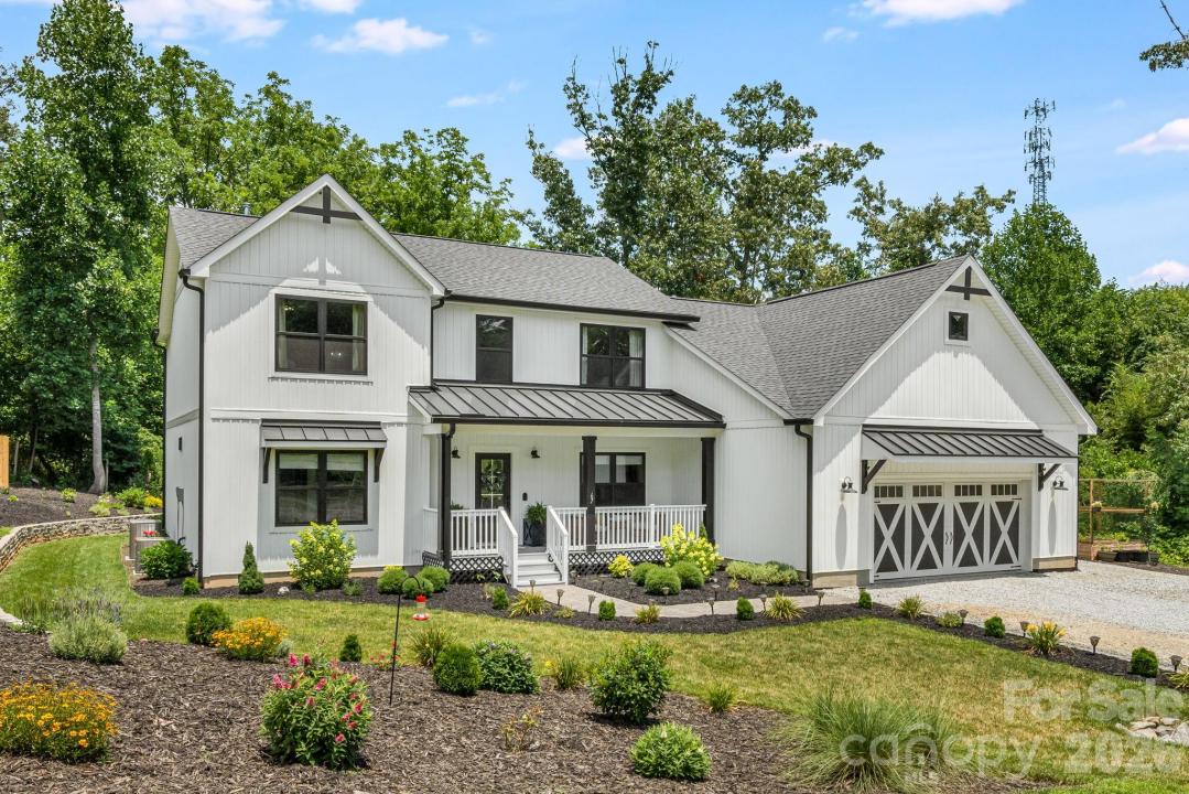 67 Apple Meadow Court, Hendersonville, Caroline Du Nord 28739, États-Unis