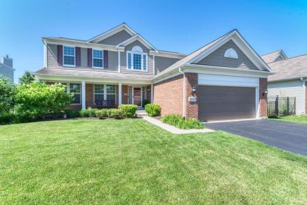 3507 Crestwood Lane, Carpentersville, Illinois 60110, USA