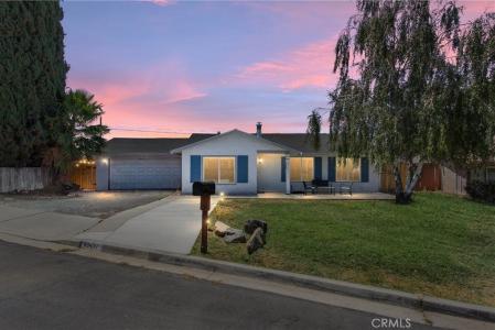 40431 Rome Beauty, Cherry Valley, Kalifornien 92223, USA