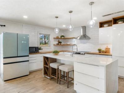 4206 High Street, Buford, Géorgie 30518, États-Unis