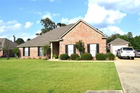 605 Jade Circle, Haughton, Louisiana 71037, USA