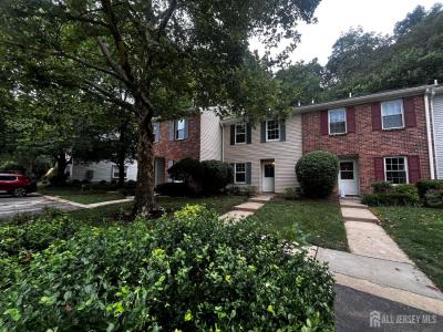 -260 Palombi Court, East Brunswick, New Jersey 08816, États-Unis
