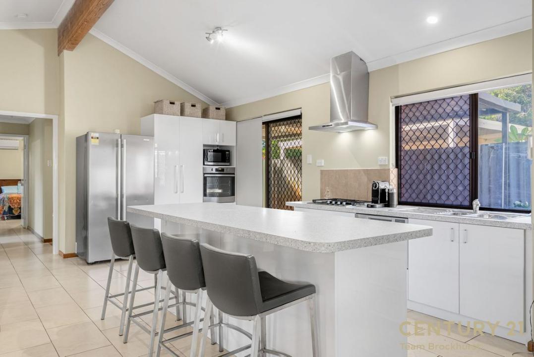 38 Periwinkle Way, Parkwood, WA 6147, 澳大利亚