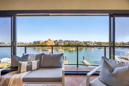 4/6 Itea Place, Mindarie, WA 6030, Austrália