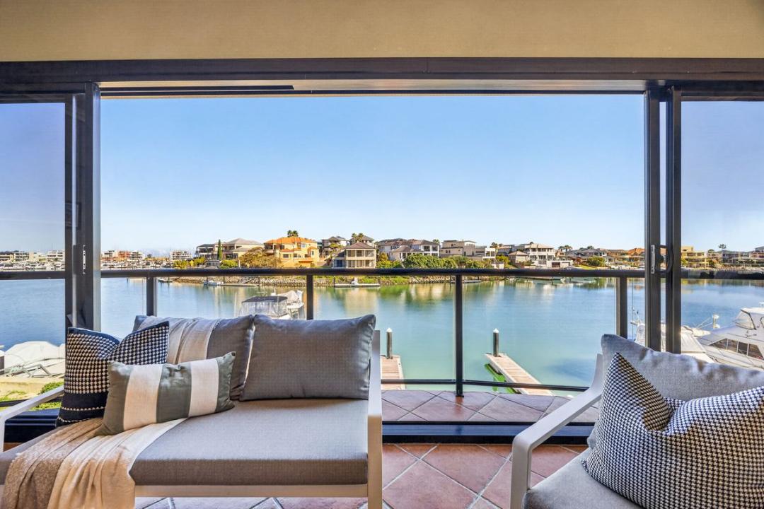 4/6 Itea Place, Mindarie, WA 6030, Austrália